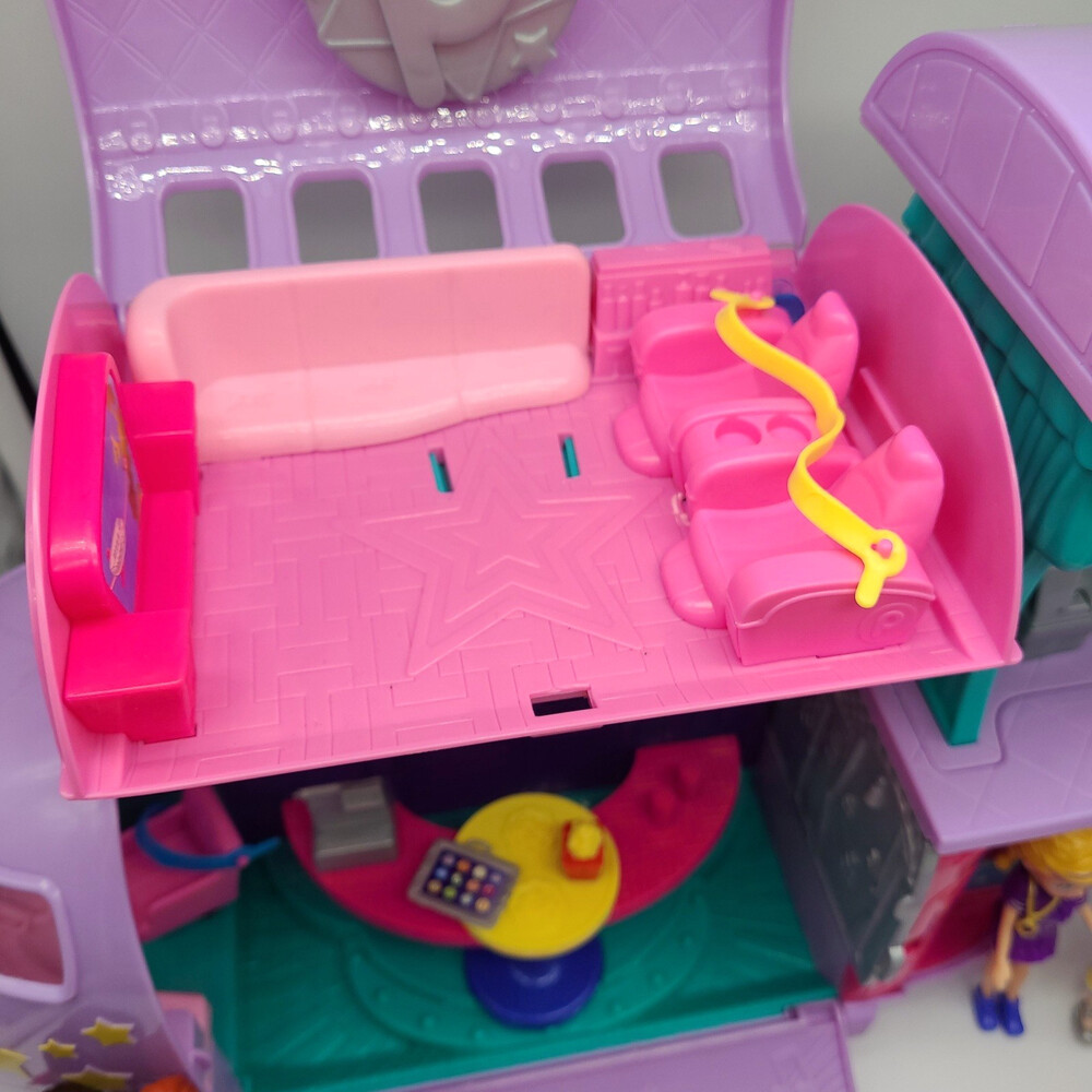 Polly Pocket Jumbo Jet Airplane Playset Mattel 2007 SUV Car Dolls Clothes Lot - Picture 10 of 16